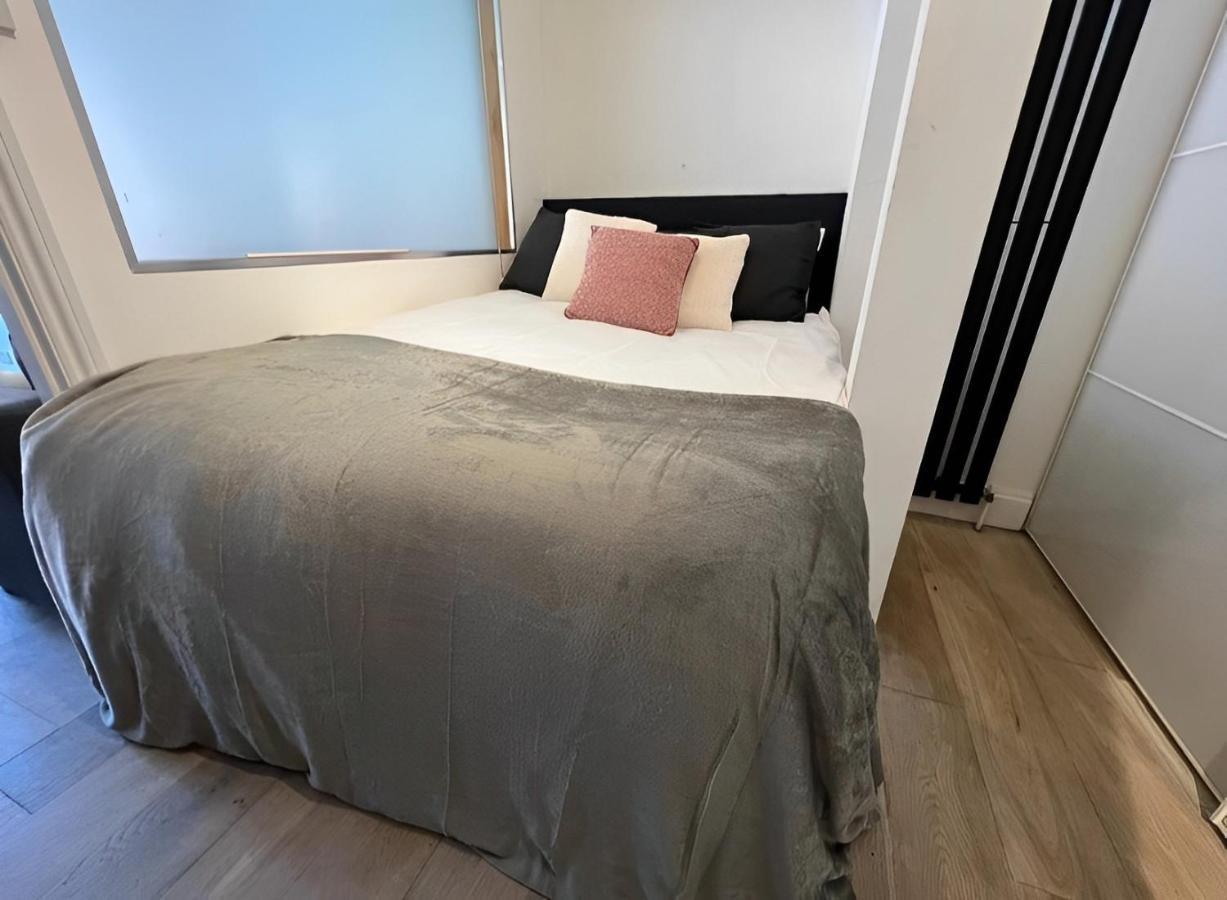 Nice Studio Shepherd'S Bush London Near Everything Exterior foto